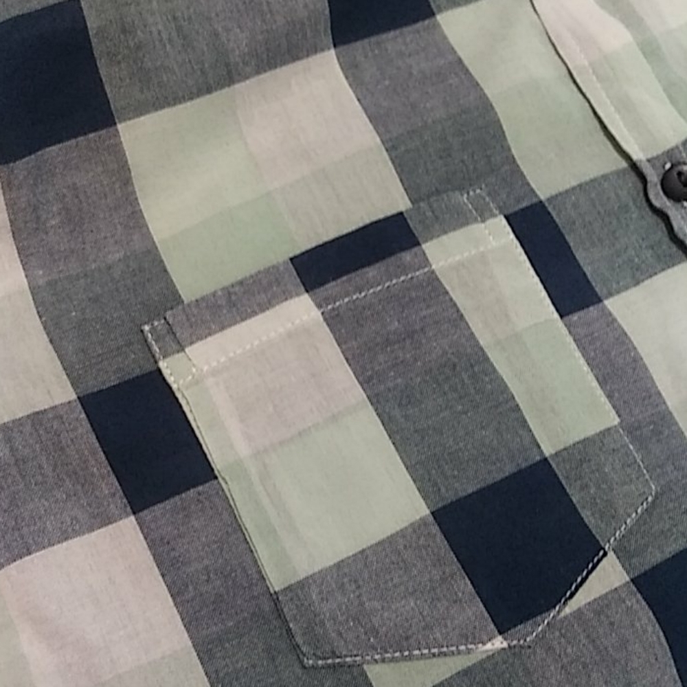 Eden & Olivia long sleeve shirt. - Picture 12 of 17